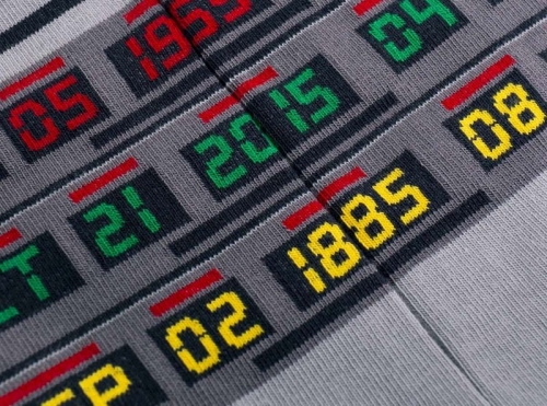 Socken im Design "Time Machine"